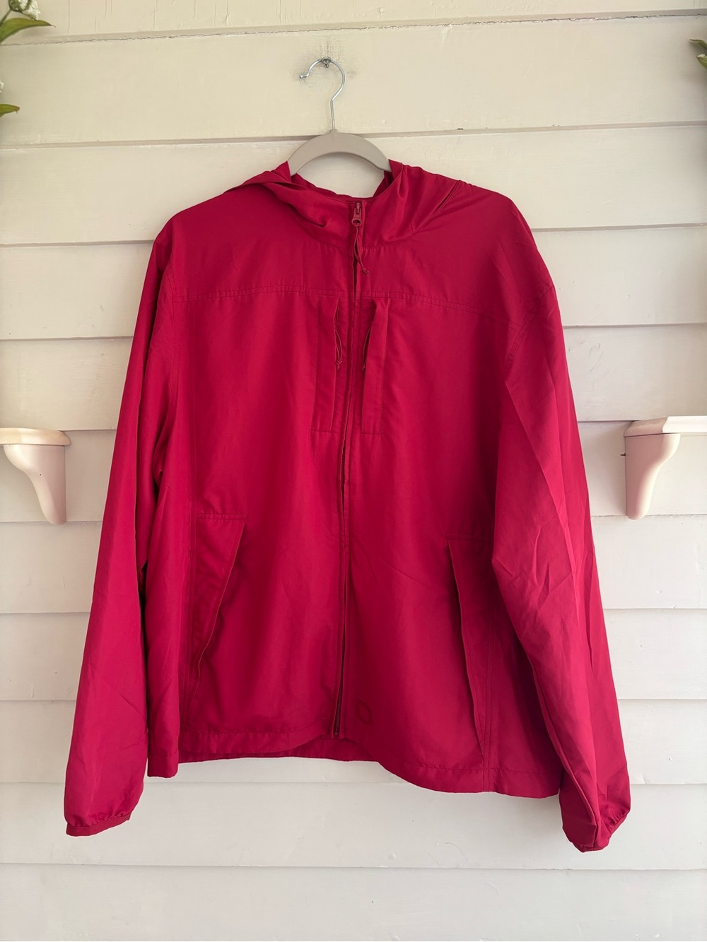 Scottevest Red Pack Jacket with Hood Men’s Size Large